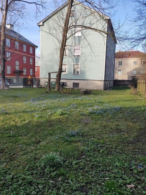 Cozy 2-Room Apartment Near Old Town / Telliskivi Tallinn Luaran gambar